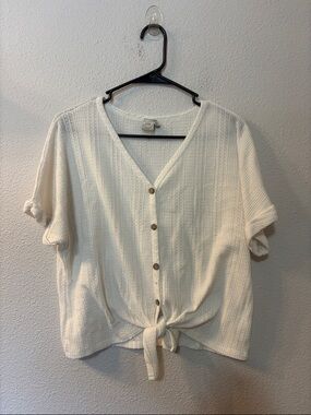 Paper Crane White Button-Front Tie-Waist Top